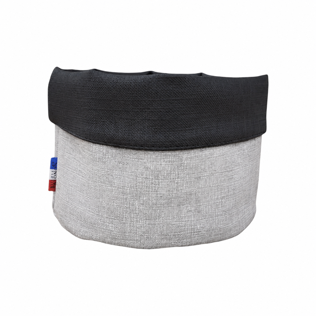 Panière en similicuir imperméable, facile à nettoyer, idéale pour un usage quotidien.