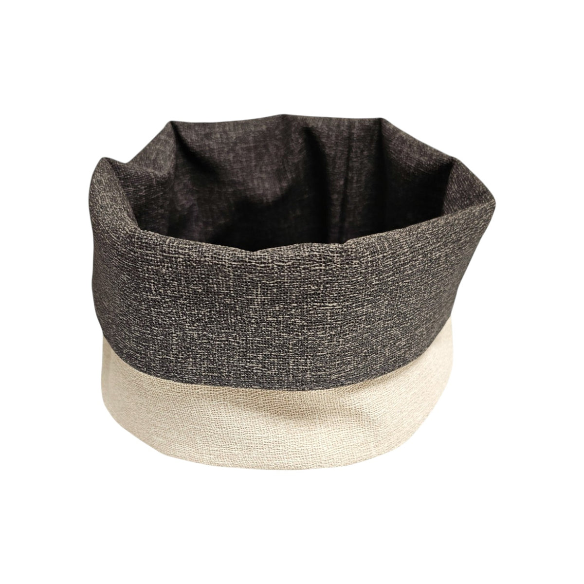 Panière en similicuir imperméable, facile à nettoyer, idéale pour un usage quotidien.