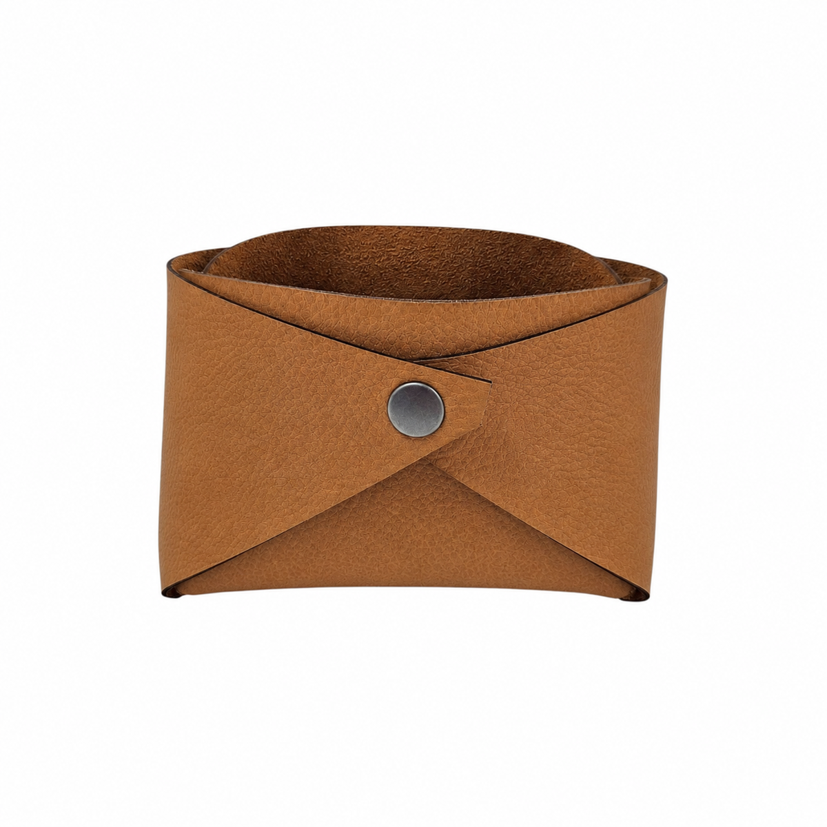 Panière en similicuir imperméable, facile à nettoyer, idéale pour un usage quotidien.