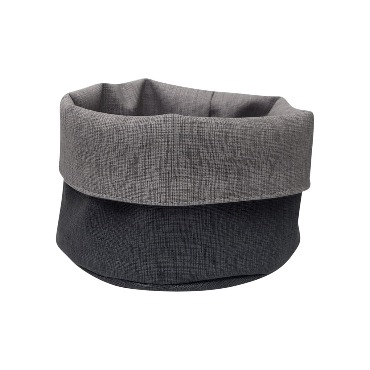 Panière à pain ronde effet tissu, fabriquée à la main dans le nord de la France. Facile à laver, idéale pour restaurants, hôtels et cafés.