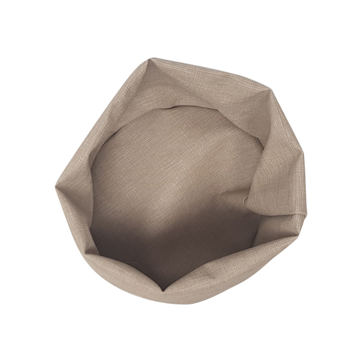 Panière en similicuir imperméable, facile à nettoyer, idéale pour un usage quotidien.